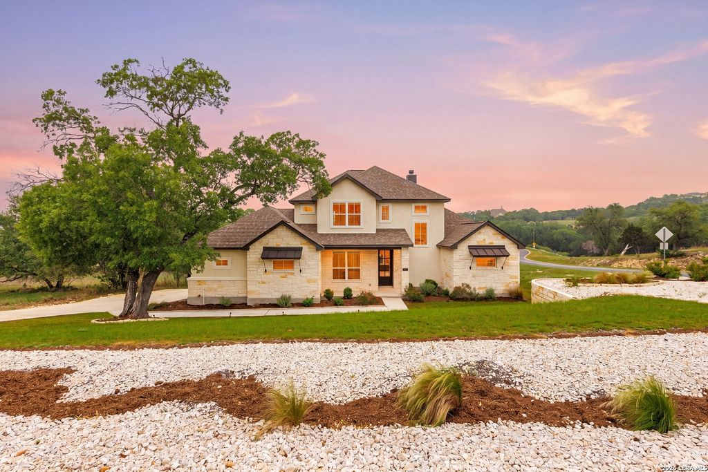 710 Caballo, Canyon Lake, TX 78133