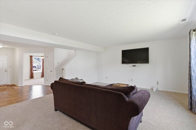 3114 Bent Timber Drive, Indianapolis, IN 46268