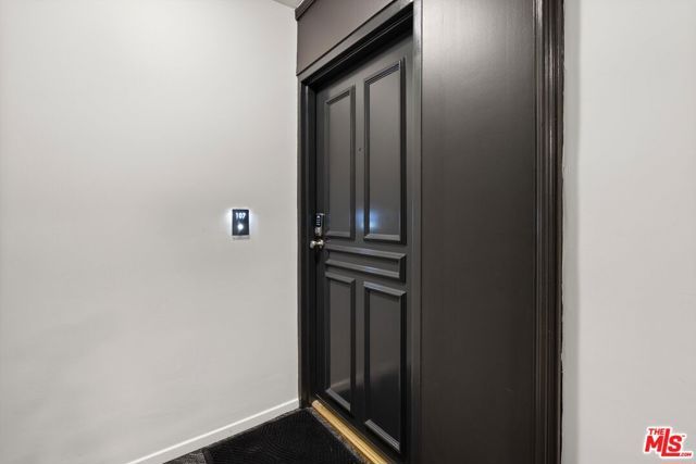 700 Westmount Drive 107, West Hollywood, CA 90069