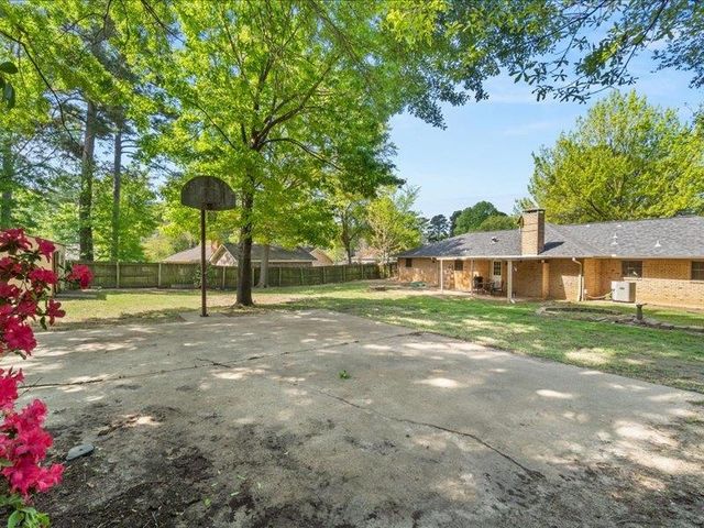 1602 Ferndale St, Longview, TX 75604