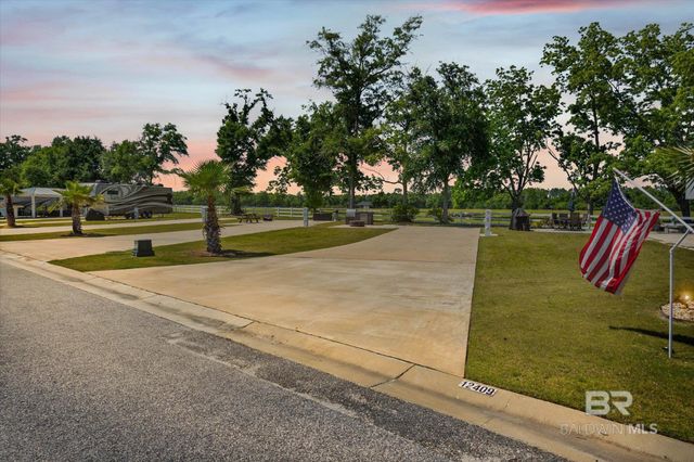 12409 Gateway Drive, Elberta, AL 36530