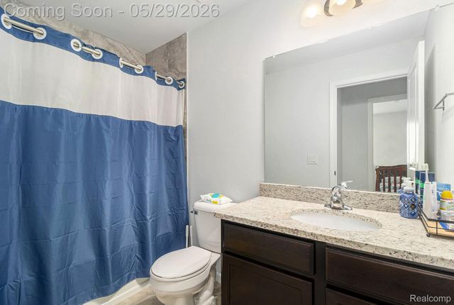8301 Berwick Drive, Westland, MI 48185