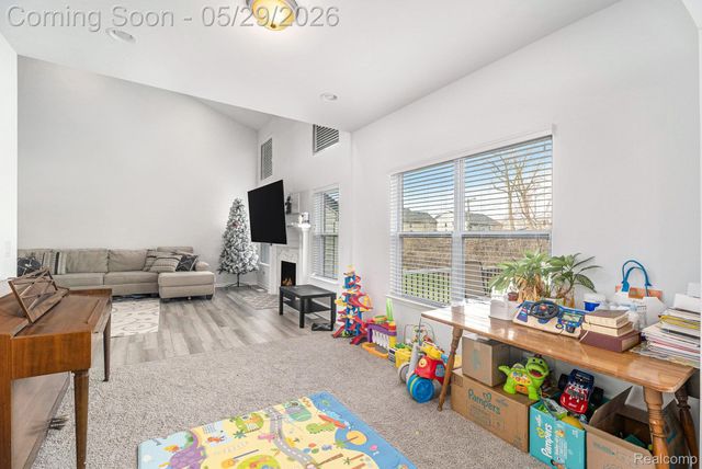8301 Berwick Drive, Westland, MI 48185
