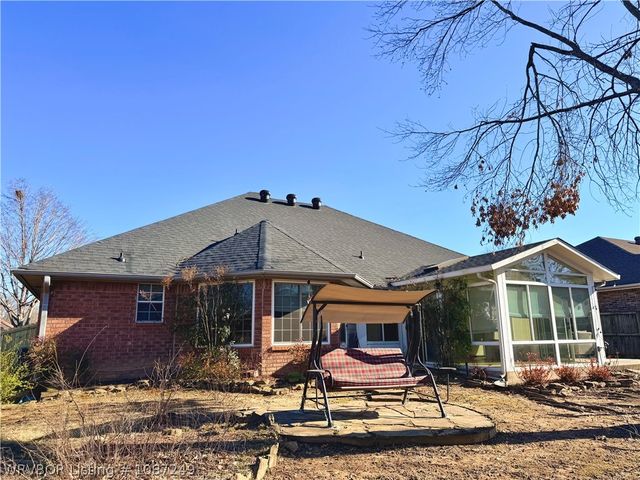 9912 Glen Flora Circle, Fort Smith, AR 72908