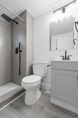 135 Rumsey Road, Columbus, OH 43207