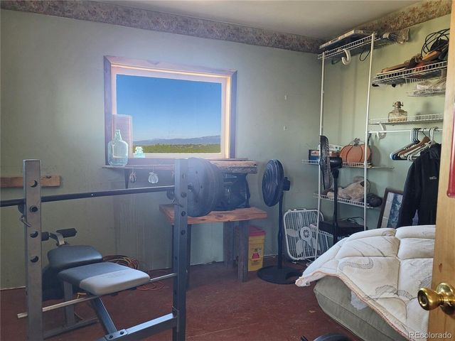 678 Valley View Dr, San Luis, CO 81152