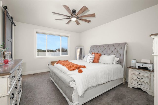 8616 N Molly St, Spokane, WA 99208