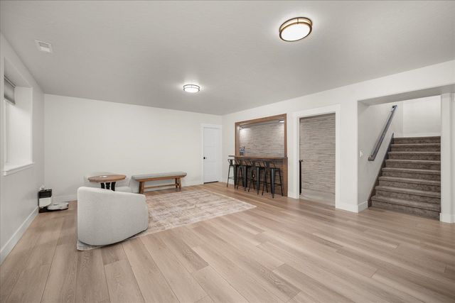 8616 N Molly St, Spokane, WA 99208