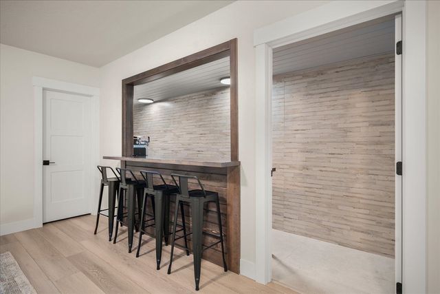 8616 N Molly St, Spokane, WA 99208