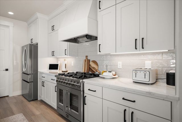 8616 N Molly St, Spokane, WA 99208