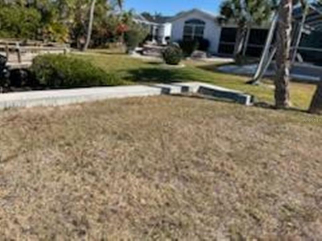 Image 9 of property listing at 19262 PINE BLUFF COURT, Port Charlotte, FL 33948