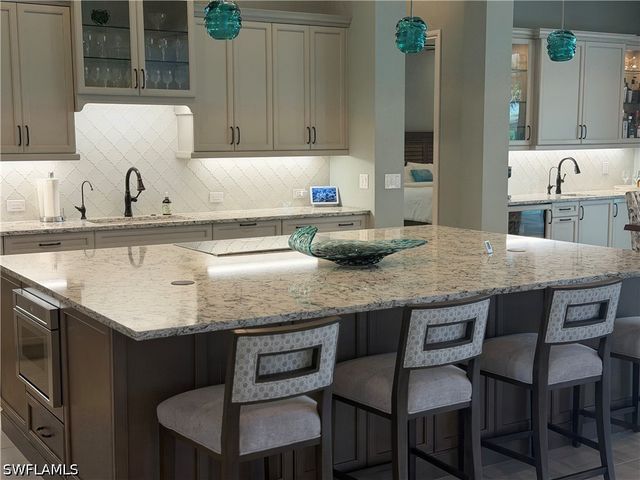 6095 Plana Cays DR, Naples, FL 34113