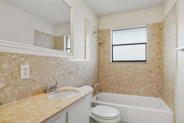 2537 Vickie Street, Mesquite, TX 75149