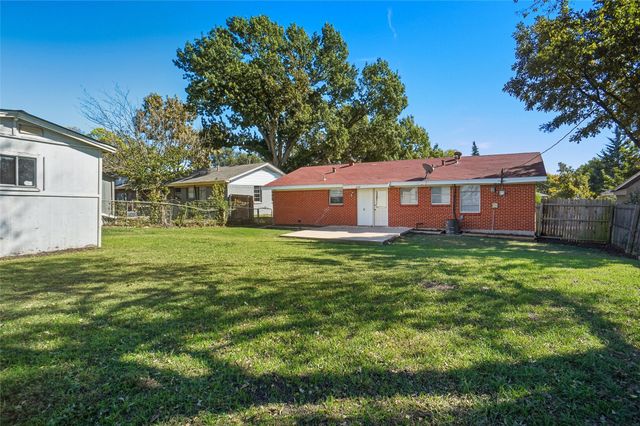 2537 Vickie Street, Mesquite, TX 75149