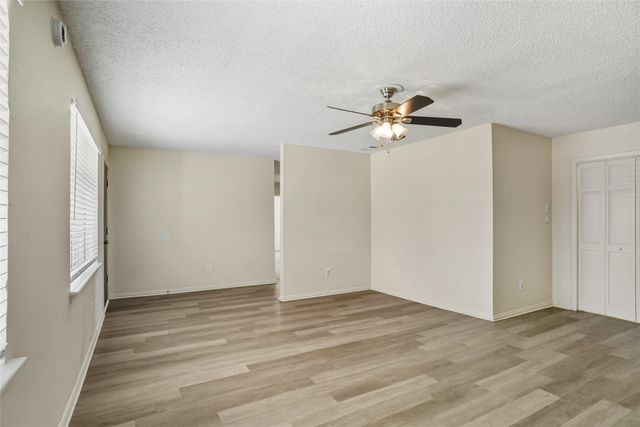 2537 Vickie Street, Mesquite, TX 75149
