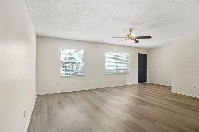 2537 Vickie Street, Mesquite, TX 75149