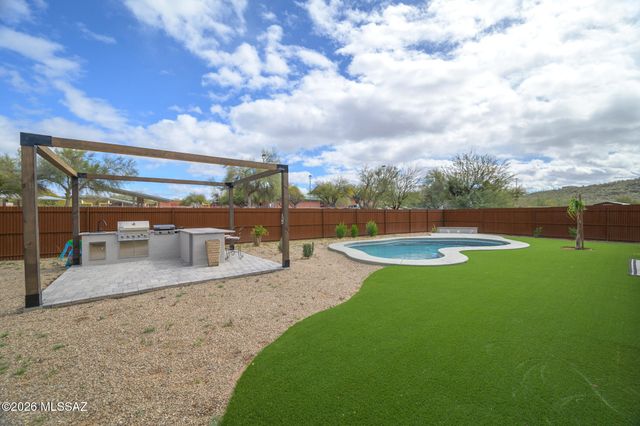 4817 S Avenida De La Raspa, Tucson, AZ 85746
