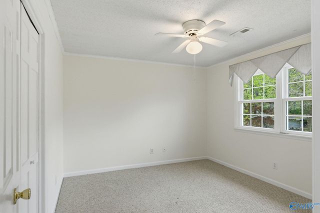 7904 Tea Garden Road SE, Huntsville, AL 35802