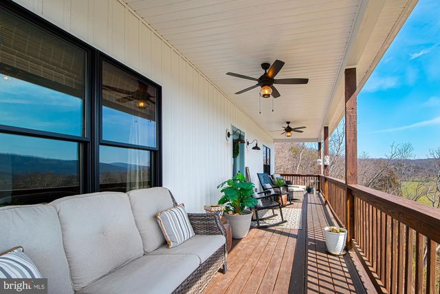 691 SUNSET VILLAGE RD, Front Royal, VA 22630