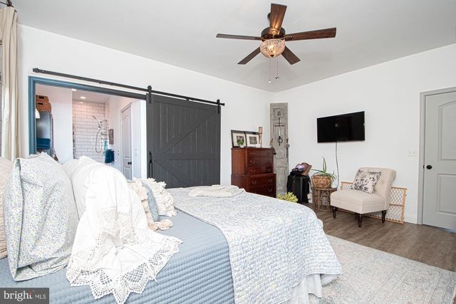691 SUNSET VILLAGE RD, Front Royal, VA 22630