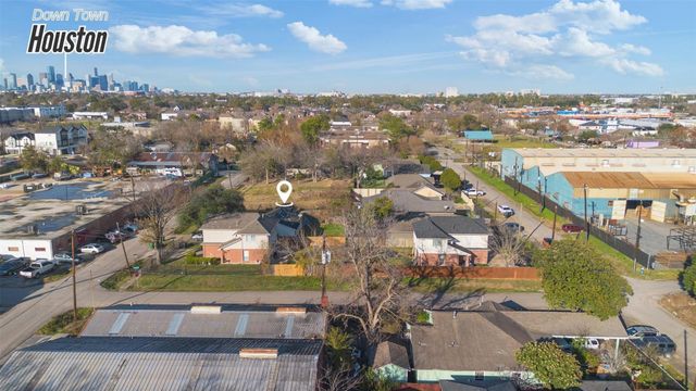 6019 England Street, Houston, TX 77021
