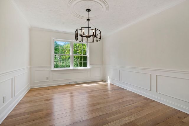 1045 Redoak DRIVE, Penn Twp, PA 15636