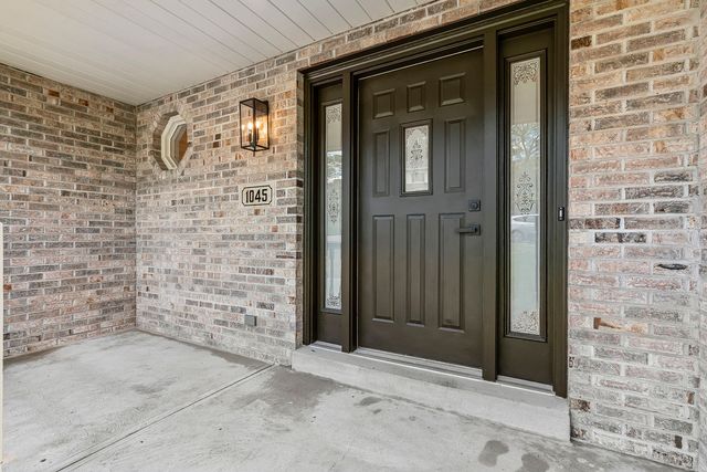 1045 Redoak DRIVE, Penn Twp, PA 15636