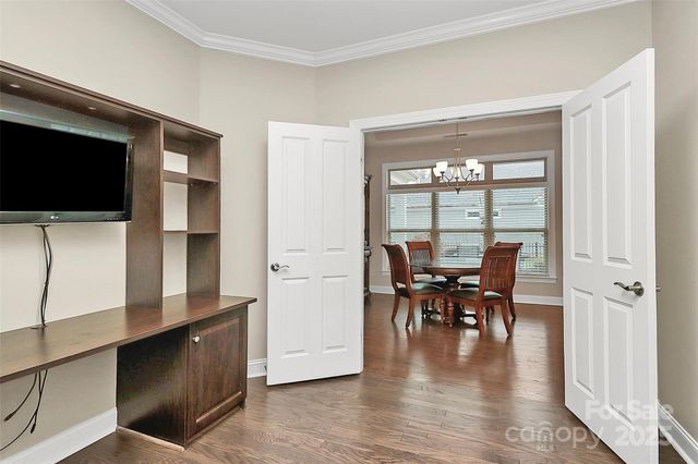 7933 Parknoll Drive, Huntersville, NC 28078