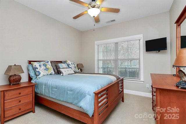 7933 Parknoll Drive, Huntersville, NC 28078