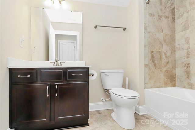 7933 Parknoll Drive, Huntersville, NC 28078