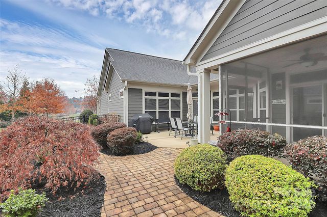 7933 Parknoll Drive, Huntersville, NC 28078