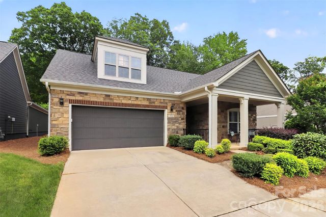 7933 Parknoll Drive, Huntersville, NC 28078