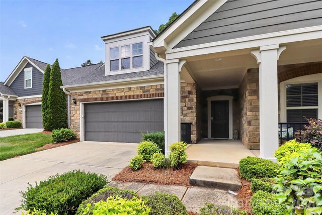 7933 Parknoll Drive, Huntersville, NC 28078