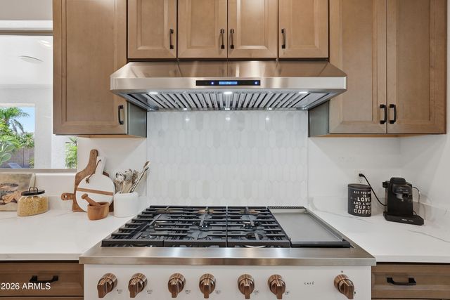 558 E Mead Place, Chandler, AZ 85249