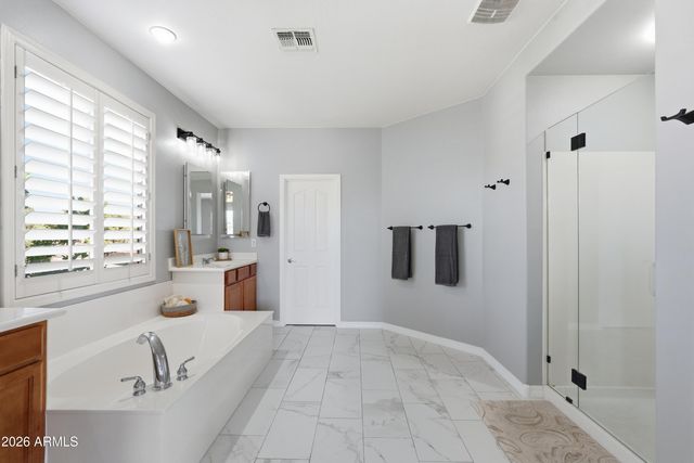 558 E Mead Place, Chandler, AZ 85249