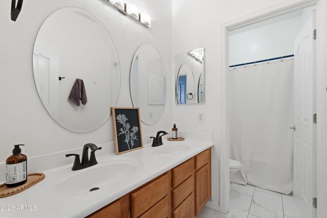 558 E Mead Place, Chandler, AZ 85249