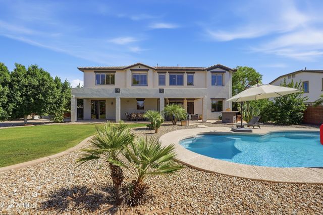 558 E Mead Place, Chandler, AZ 85249