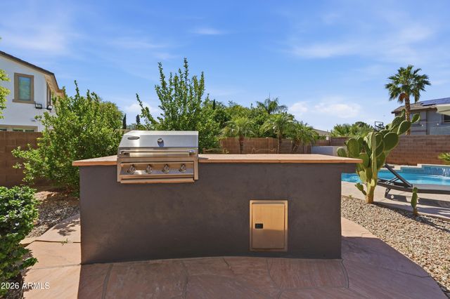 558 E Mead Place, Chandler, AZ 85249