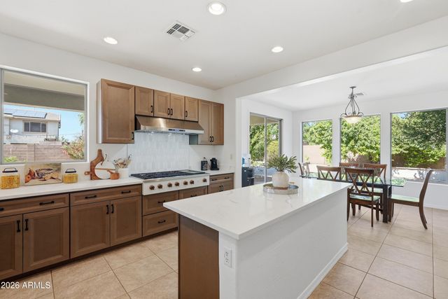 558 E Mead Place, Chandler, AZ 85249