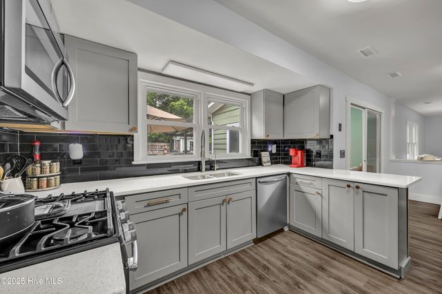 561 Rose Avenue, Wilmington, NC 28403