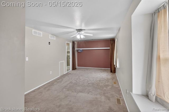 37643 Charter Oaks Boulevard, Clinton Township, MI 48036
