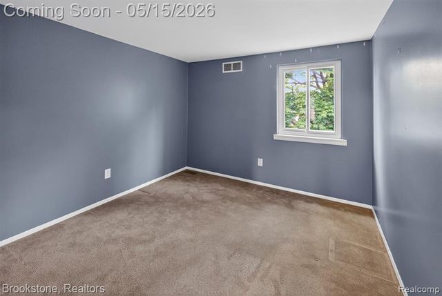 37643 Charter Oaks Boulevard, Clinton Township, MI 48036