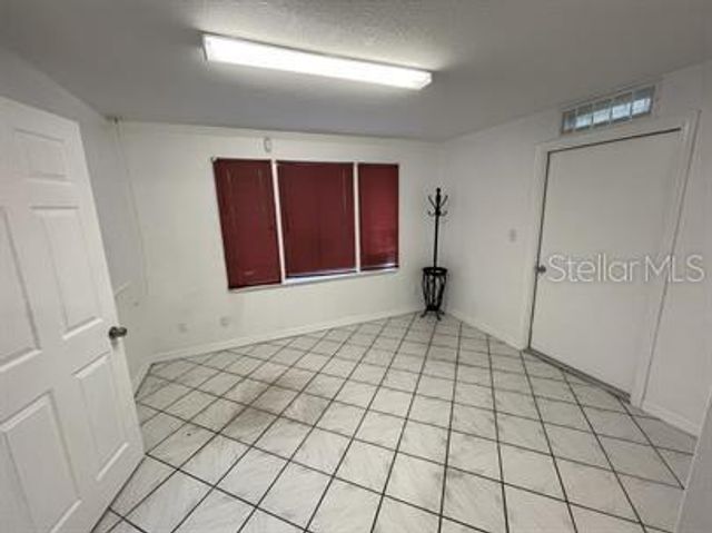 15 S DOLLINS AVENUE, Orlando, FL 32805