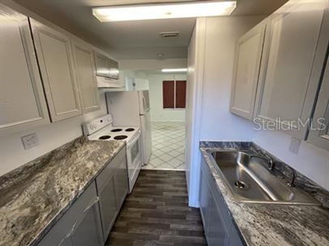 15 S DOLLINS AVENUE, Orlando, FL 32805