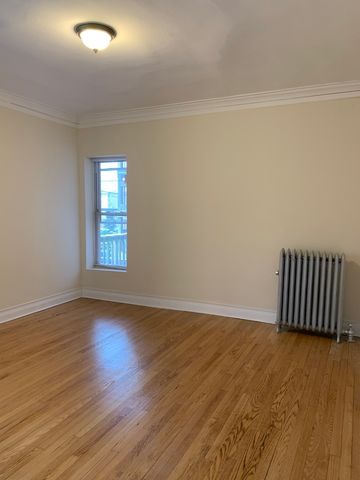 5164 S King Drive 3, Chicago, IL 60615