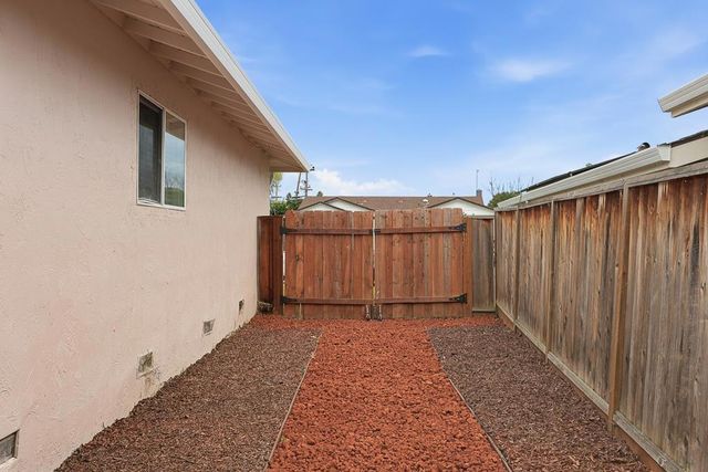 297 Goldenrain Avenue, Fremont, CA 94539
