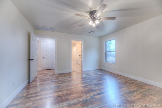 520 N Basin Road, Mannford, OK 74044