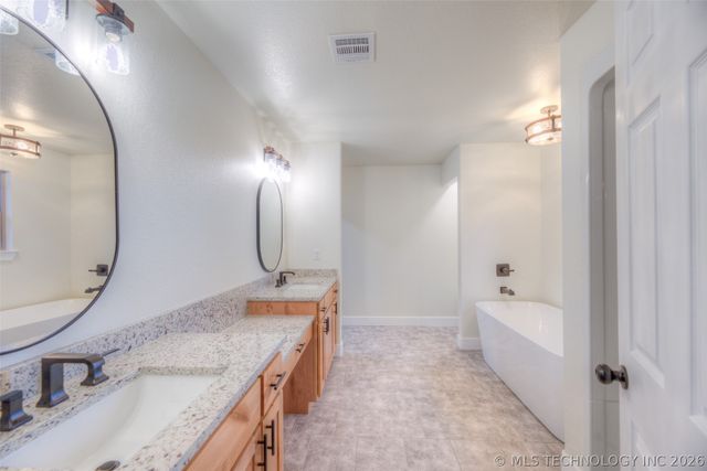 520 N Basin Road, Mannford, OK 74044