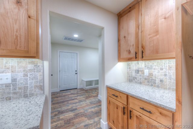 520 N Basin Road, Mannford, OK 74044