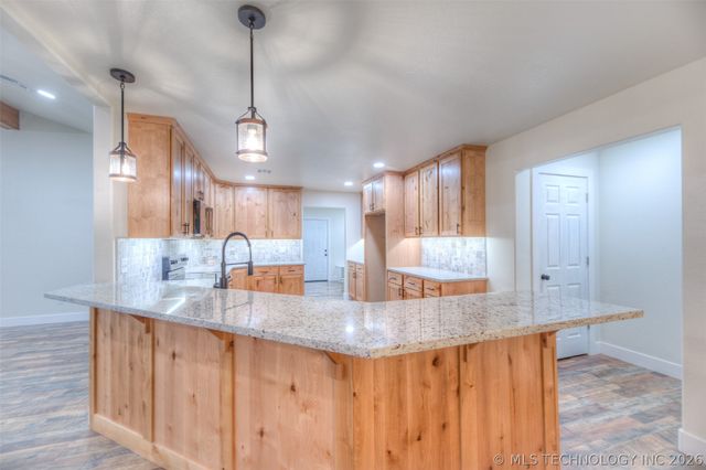 520 N Basin Road, Mannford, OK 74044